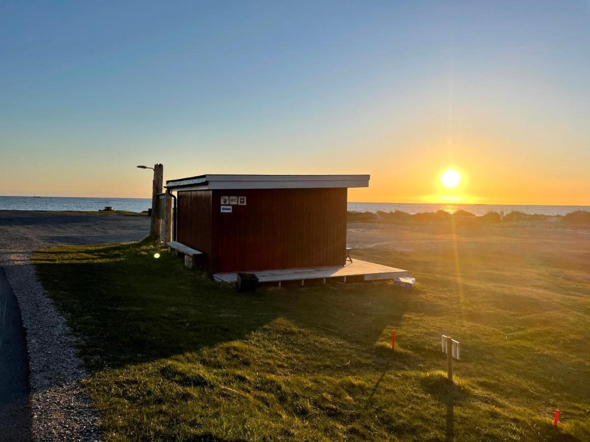 Midnattsol Rom Og Hytter Bleik Exteriér fotografie